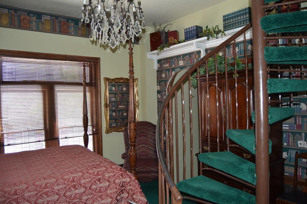 Bed and Breakfast Hines Mansion Прово Екстер'єр фото