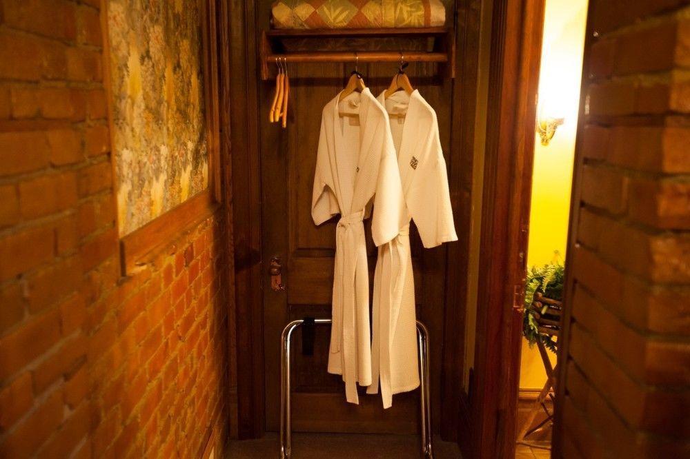 Bed and Breakfast Hines Mansion Прово Екстер'єр фото