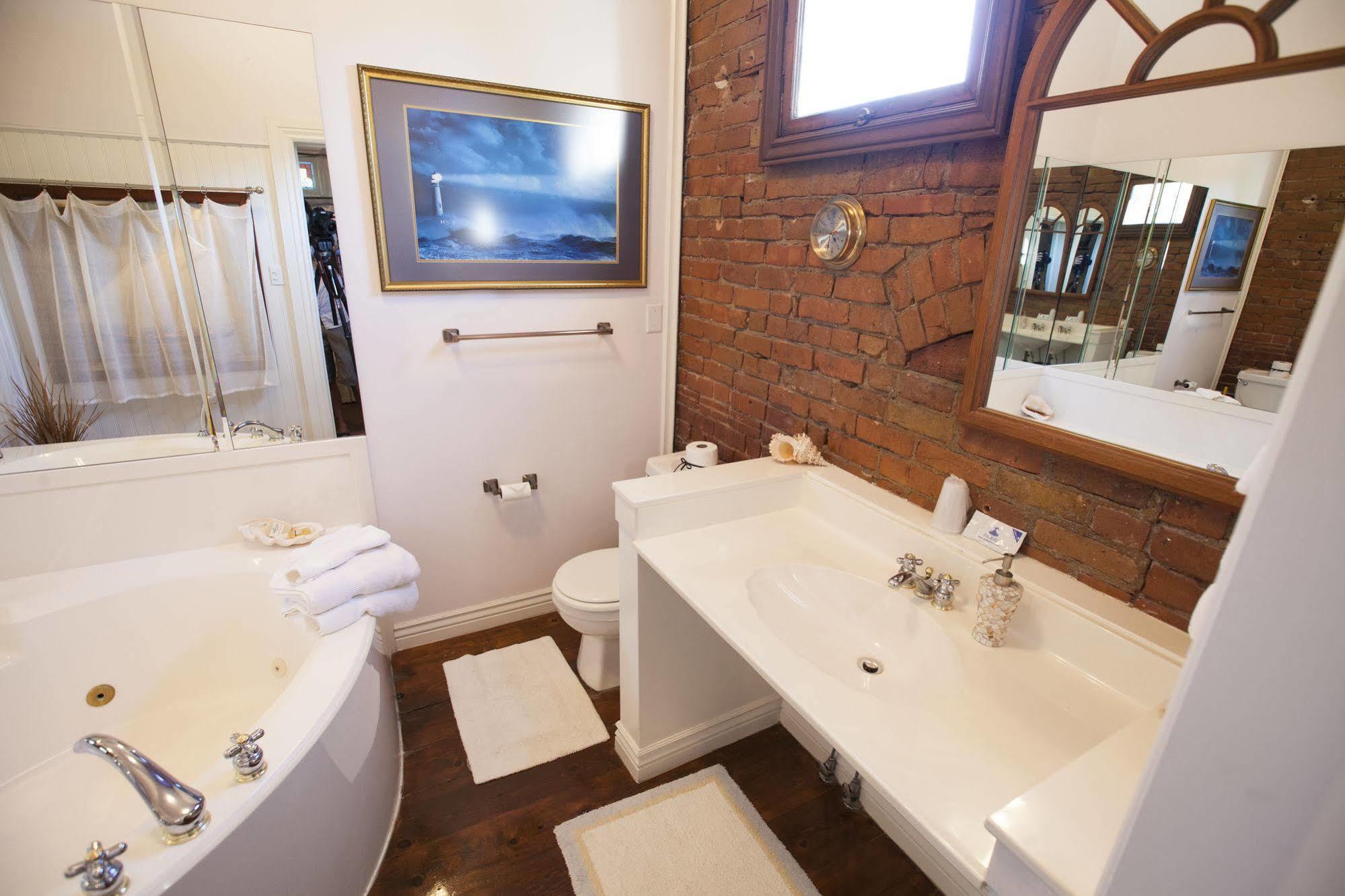 Bed and Breakfast Hines Mansion Прово Екстер'єр фото